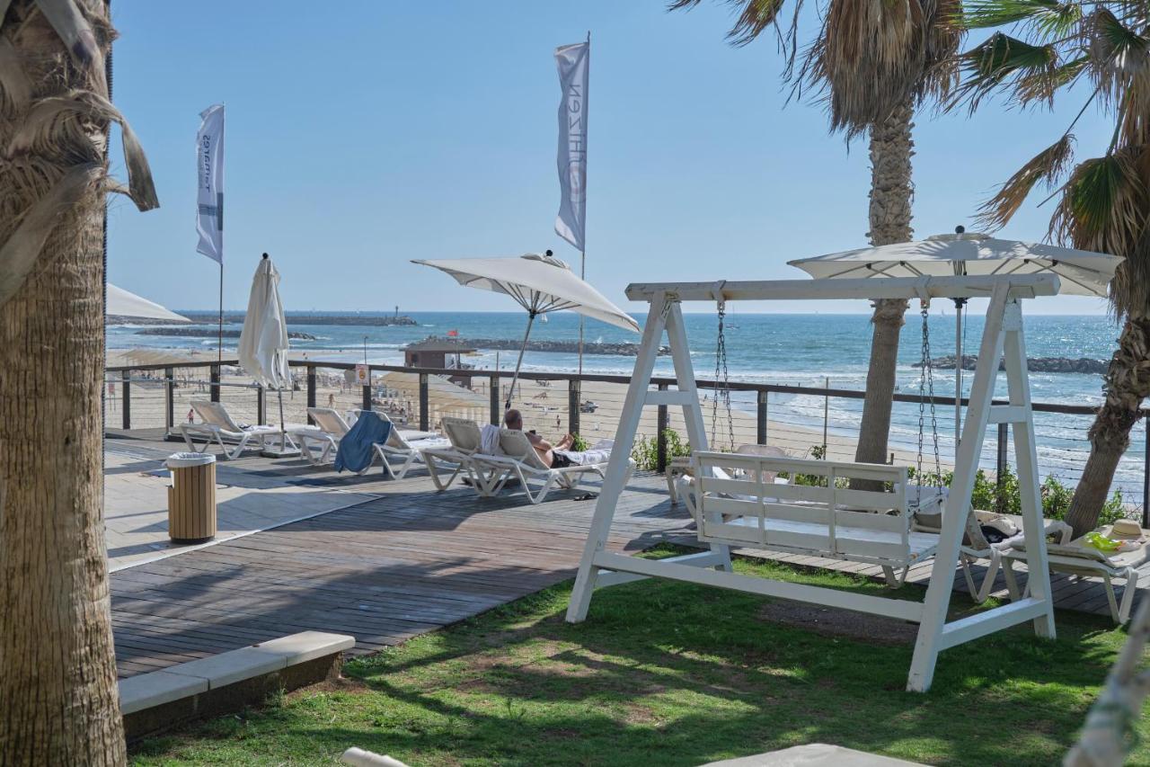 Sunny Sea View Studio Daire Herzelia Dış mekan fotoğraf