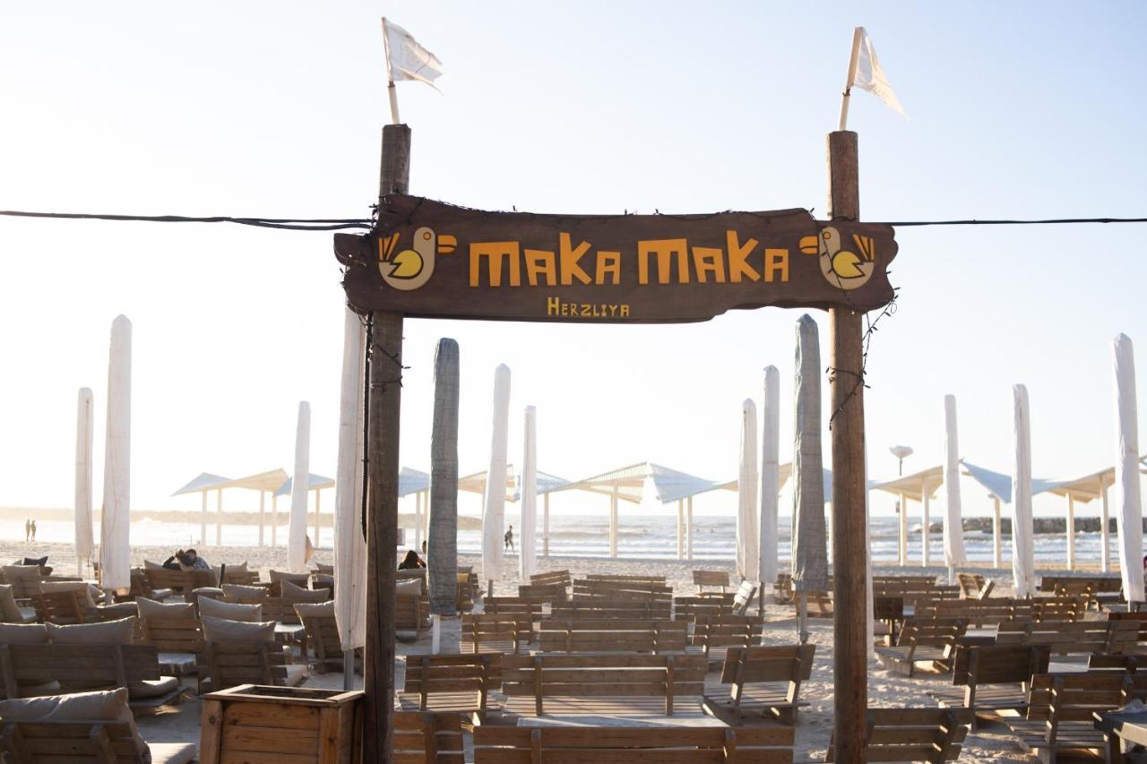Sunny Sea View Studio Daire Herzelia Dış mekan fotoğraf
